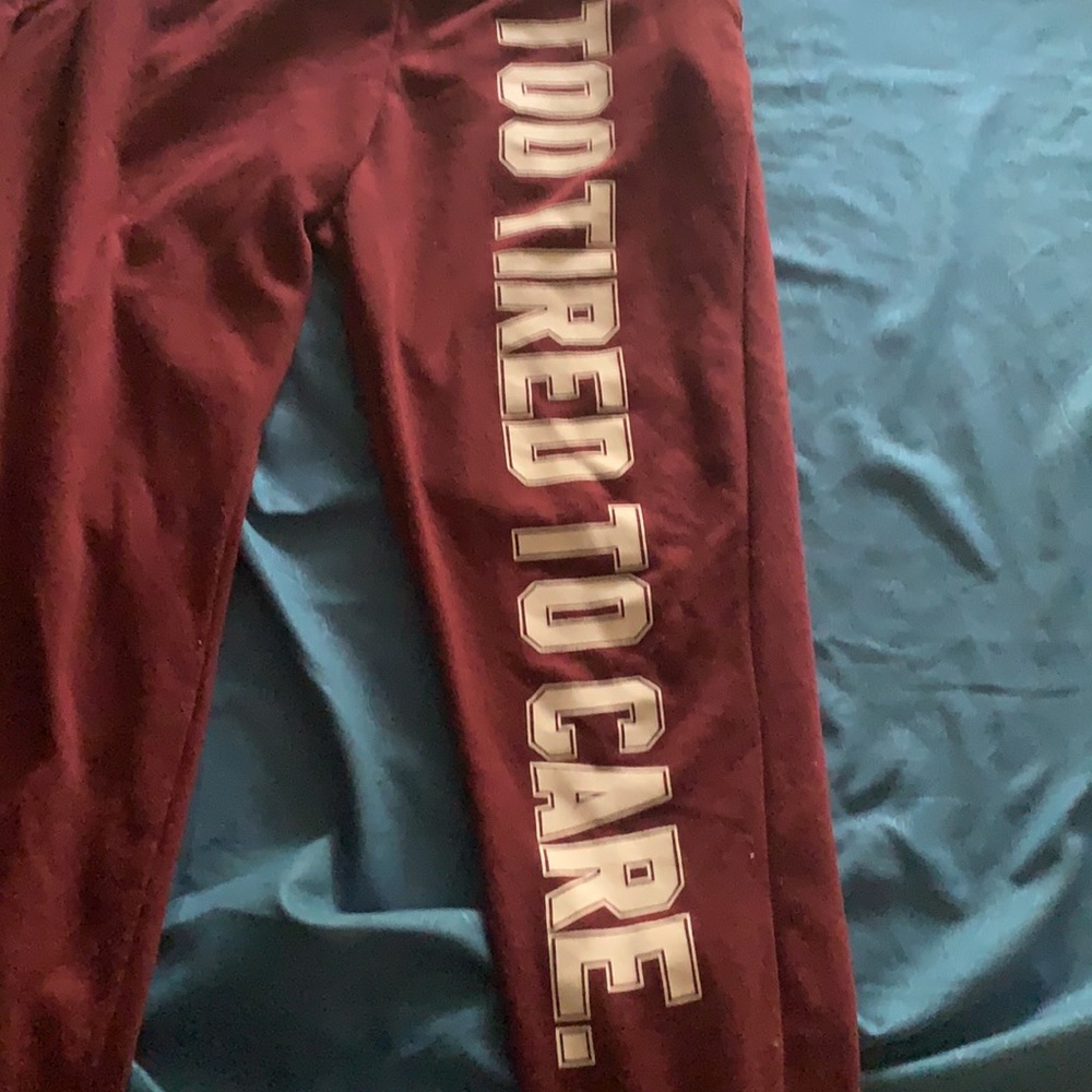 joggers - Picture 2 of 4
